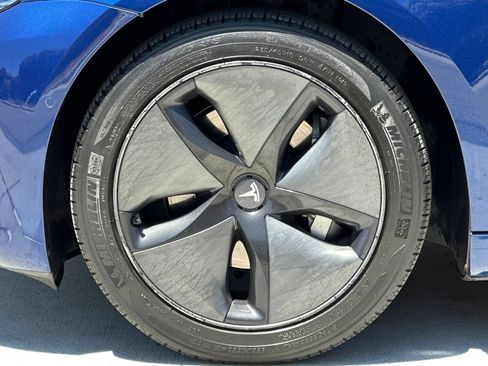 Used 2019 Tesla Model 3 Standard Range Plus RWD image 25