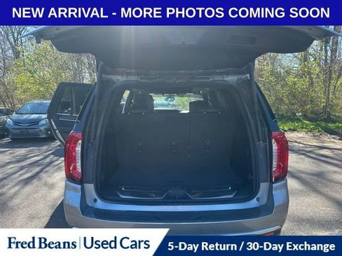 Used 2023 GMC Yukon Denali w/ Denali Reserve Package image 14