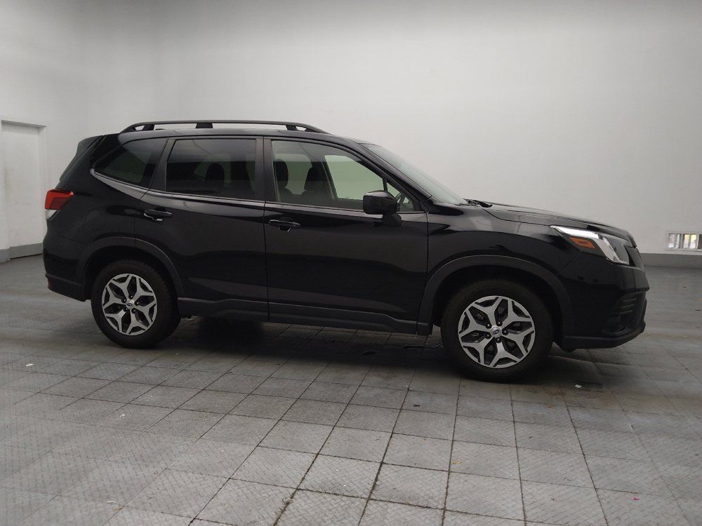 Used 2024 Subaru Forester Premium AWD/4WD image 11