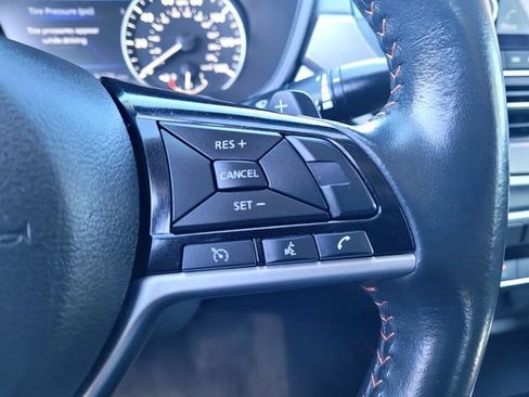 Used 2024 Nissan Altima 2.5 SR FWD image 24
