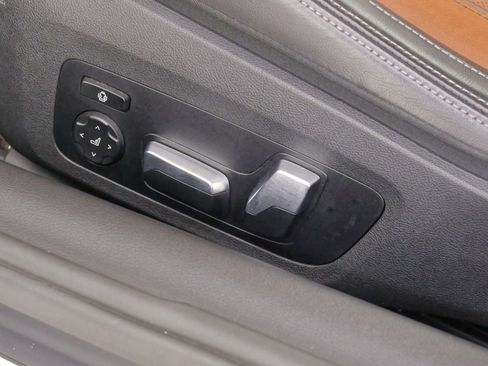 Used 2020 BMW 840i xDrive Coupe w/ Driving Assistance Package image 35