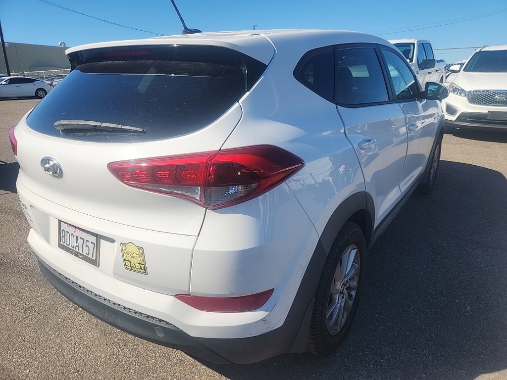 Used 2017 Hyundai Tucson SE w/ Cargo Package FWD image 12