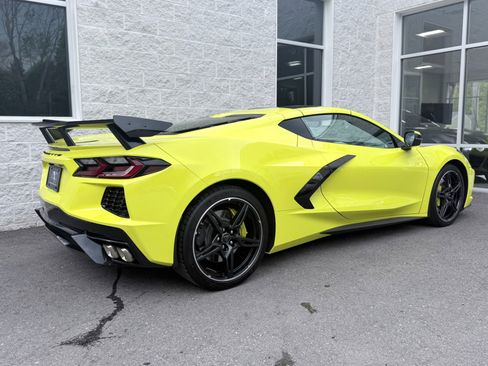 Used 2021 Chevrolet Corvette Stingray Premium Cpe w/ Z51 Performance Package RWD image 41