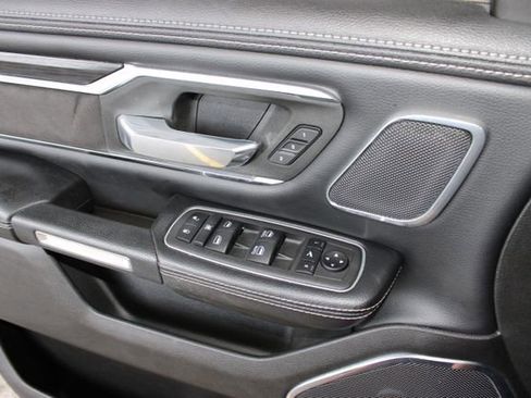 Used 2024 RAM 1500 Laramie AWD/4WD image 25
