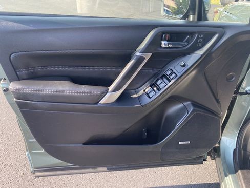 Used 2017 Subaru Forester 2.5i Touring image 9