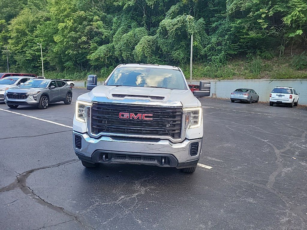 Used 2022 GMC Sierra 3500 Pro w/ Convenience Package AWD/4WD image 3