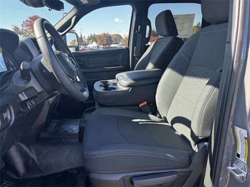 New 2026 RAM 5500 Tradesman image 18