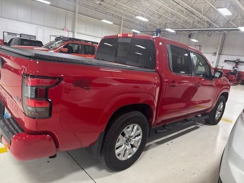 Certified 2024 Nissan Frontier SV w/ SV Convenience Package RWD image 13