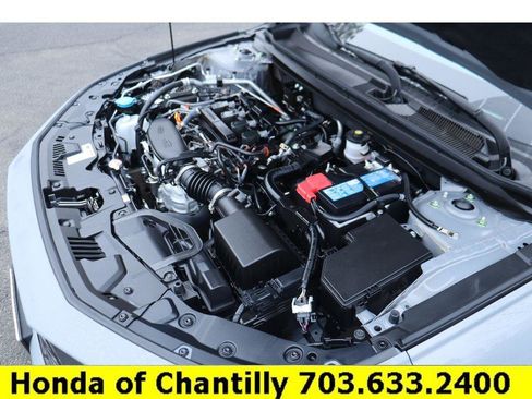 Certified 2025 Honda Accord SE image 32