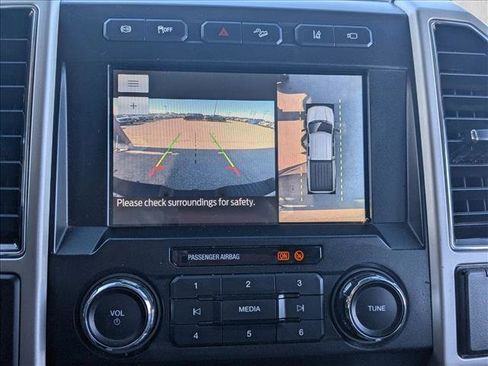 Used 2021 Ford F250 Lariat image 13