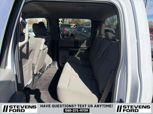 Used 2015 Ford F150 XLT image 27