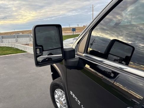 Certified 2022 Chevrolet Silverado 3500 LTZ w/ LTZ Plus Package image 28