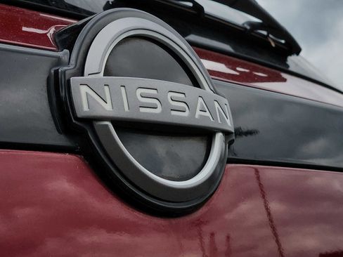 Used 2022 Nissan Pathfinder Platinum w/ Cargo Package image 29