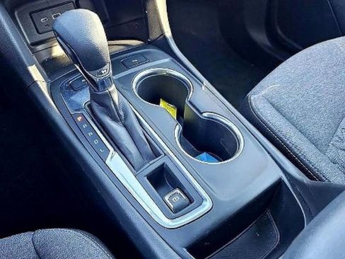 Used 2023 Chevrolet Equinox LT w/ LPO, Floor Liner Package image 31