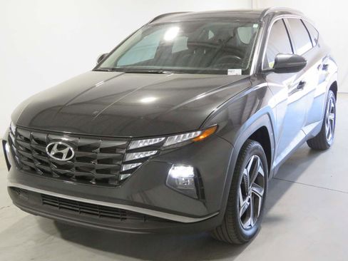 Certified 2023 Hyundai Tucson SEL w/ Convenience Package AWD/4WD image 1