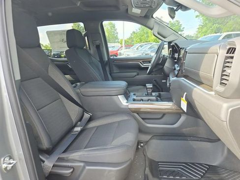 New 2026 Chevrolet Silverado 1500 LT Trail Boss w/ Convenience Package II AWD/4WD image 16