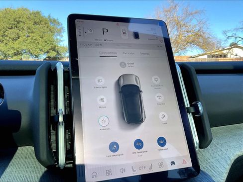 New 2026 Volvo EX30 Ultra w/ Climate Package image 21