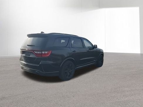 Used 2023 Dodge Durango SRT image 9