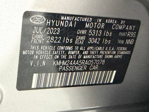 Used 2024 Hyundai Ioniq 6 SEL RWD image 33