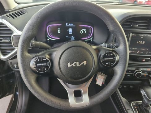 Used 2024 Kia Soul LX w/ Option Group 015 image 18
