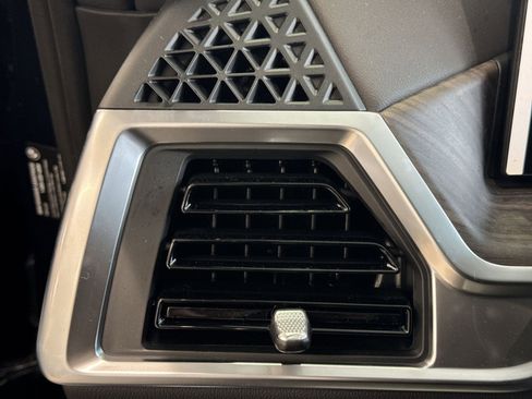 New 2026 BMW X7 xDrive40i image 21