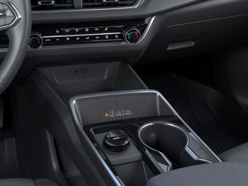 New 2026 Chevrolet Equinox LT w/ Convenience Package II FWD image 47