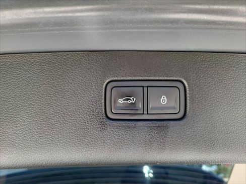 Used 2024 Genesis GV80 2.5T AWD/4WD image 9