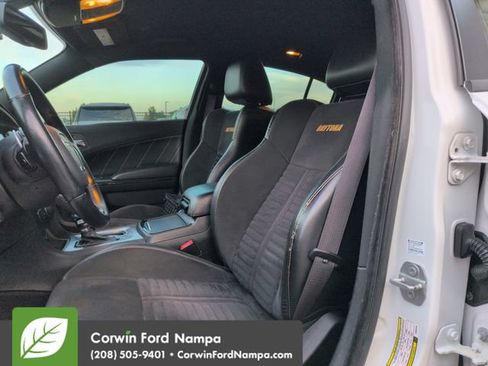 Used 2017 Dodge Charger R/T RWD image 23