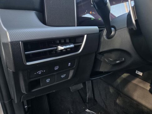 New 2025 Hyundai Sonata Limited FWD image 23
