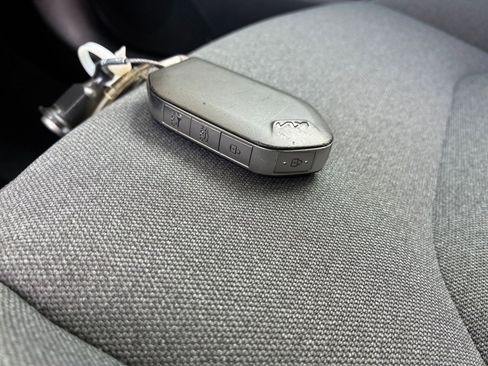 Used 2025 Kia K4 LXS image 21