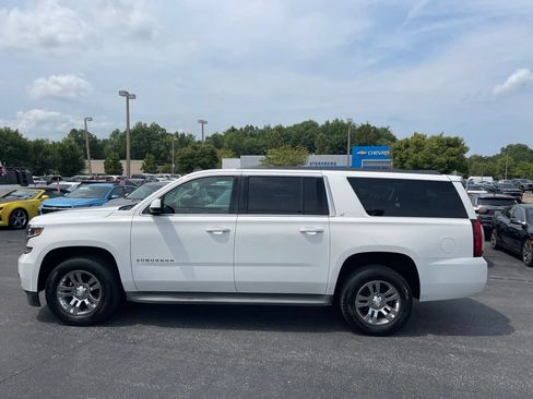 Used 2015 Chevrolet Suburban LT AWD/4WD image 5