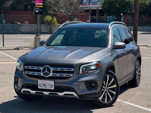 Used 2021 Mercedes-Benz GLB 250 image 21