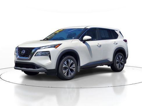 Used 2023 Nissan Rogue SV FWD image 2