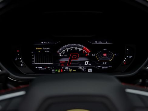 Used 2019 Lamborghini Urus AWD/4WD image 43