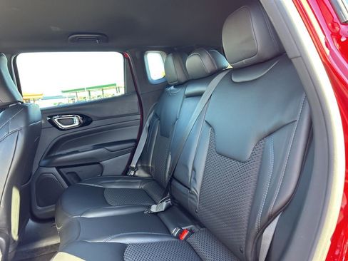 New 2026 Jeep Compass Latitude image 13