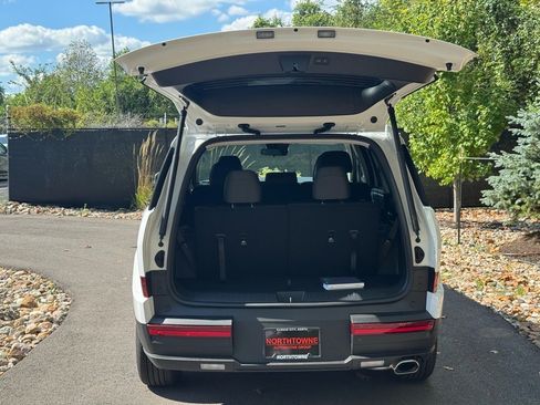 Certified 2026 Hyundai Santa Fe SEL image 15