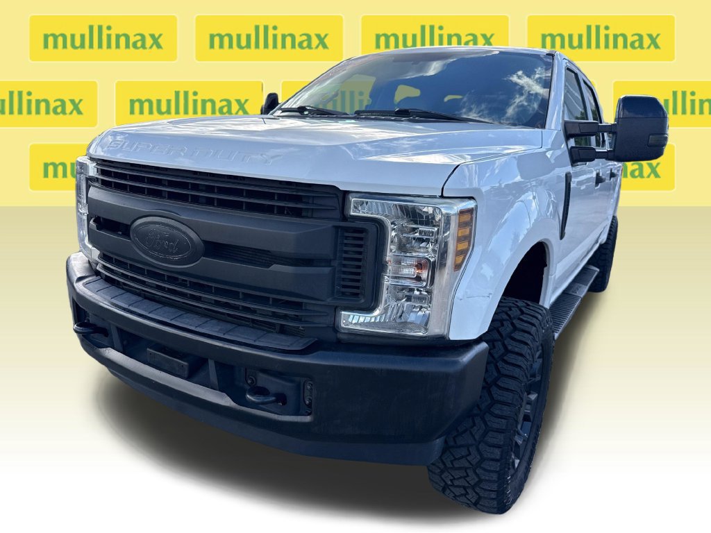 Used 2019 Ford F250 XL w/ Power Equipment Group AWD/4WD image 8