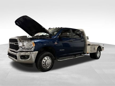 Used 2022 RAM 3500 Big Horn w/ Level C Equiment Group image 16