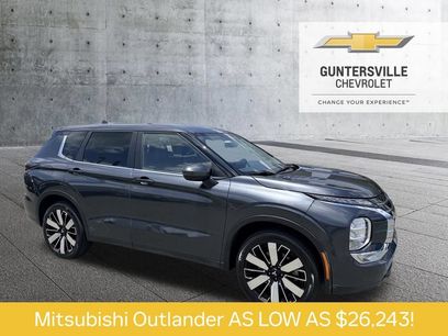 Used 2025 Mitsubishi Outlander SE