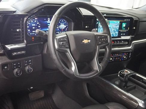 Used 2025 Chevrolet Silverado 1500 LTZ w/ LTZ Premium Package AWD/4WD image 26