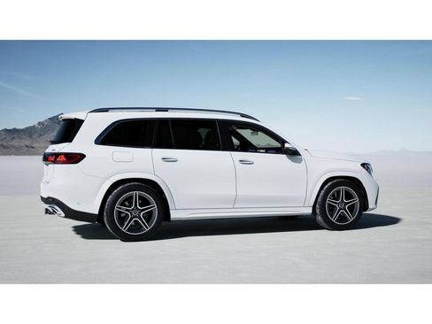 New 2027 Mercedes-Benz GLS 450 4MATIC image 18