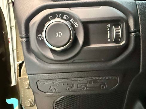 New 2026 Jeep Wrangler Unlimited Rubicon image 28