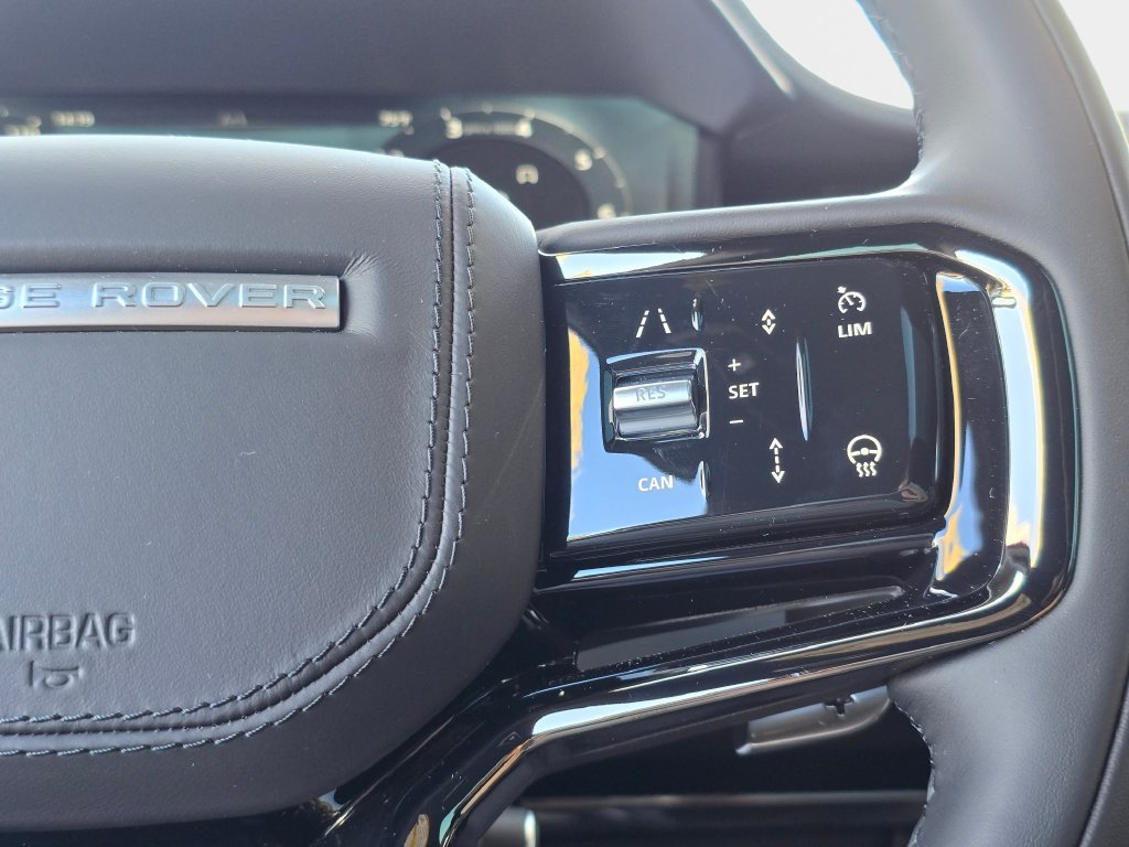 New 2027 Land Rover Range Rover Sport Dynamic SE AWD/4WD image 18
