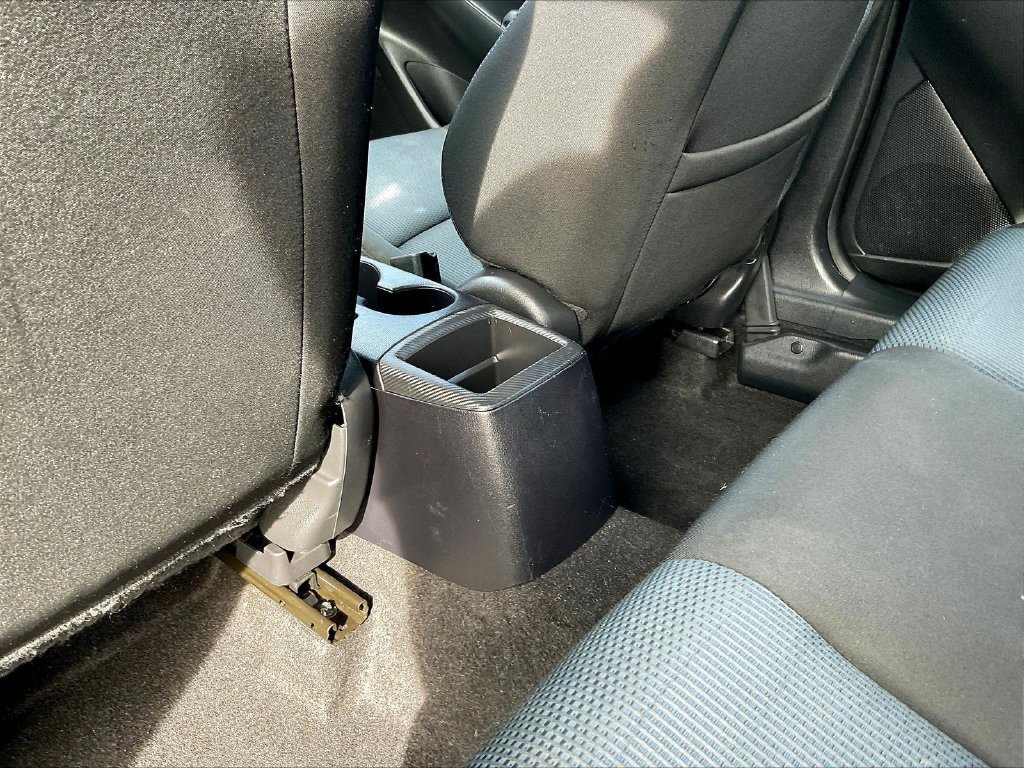 Used 2019 Toyota Yaris LE FWD image 10