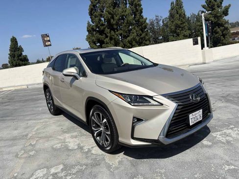Used 2017 Lexus RX 350 FWD w/ Premium Package image 46
