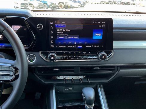 Certified 2025 Chevrolet Colorado LT image 15