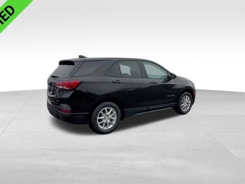 Certified 2024 Chevrolet Equinox LS w/ LS Convenience Package AWD/4WD image 9