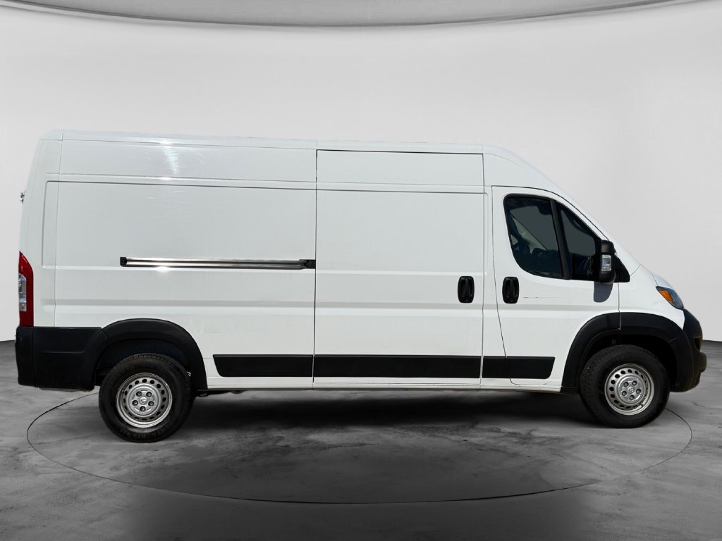 Used 2025 RAM ProMaster 2500 w/ Convenience Group FWD image 11