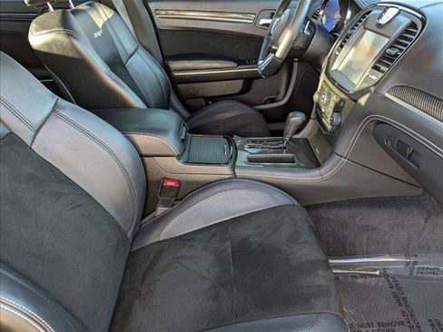 Used 2014 Chrysler 300 SRT8 w/ Leather Interior Group image 20