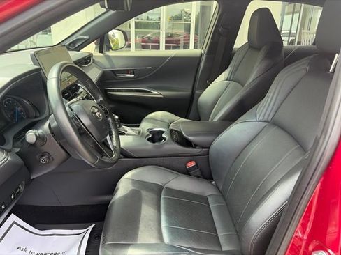 Used 2022 Toyota Venza Limited w/ Advanced Technology Package AWD/4WD image 9